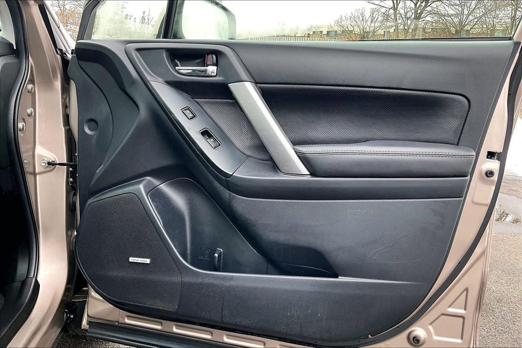 2016 Subaru Forester 2.5i Touring