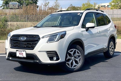 2024 Subaru Forester Premium