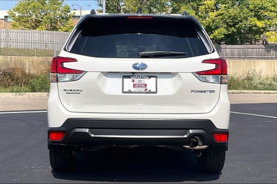 2024 Subaru Forester Premium