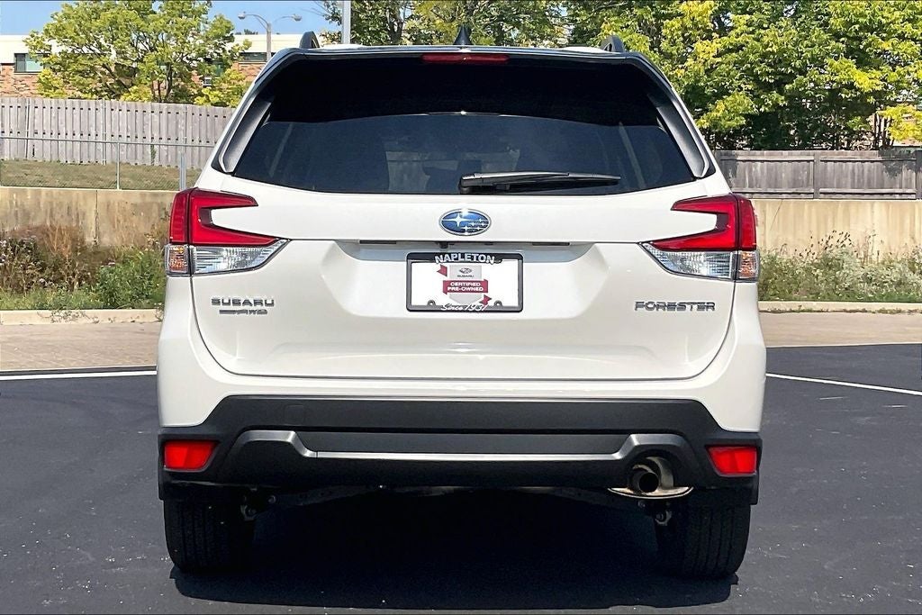 2024 Subaru Forester Premium