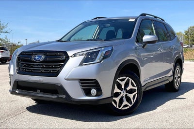 2023 Subaru Forester Premium