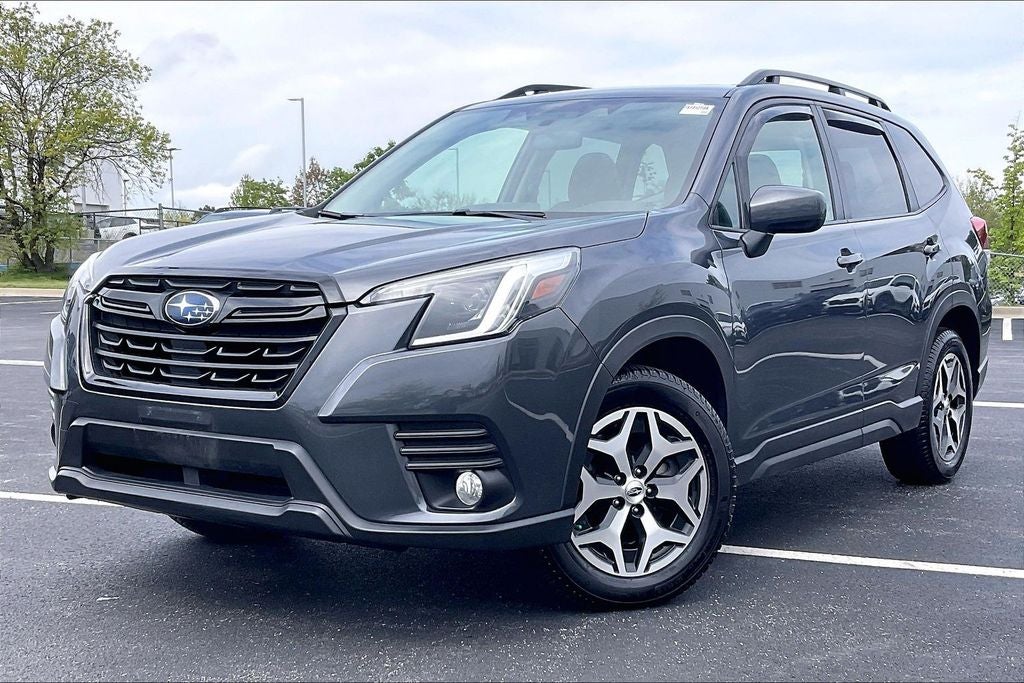 2022 Subaru Forester Premium