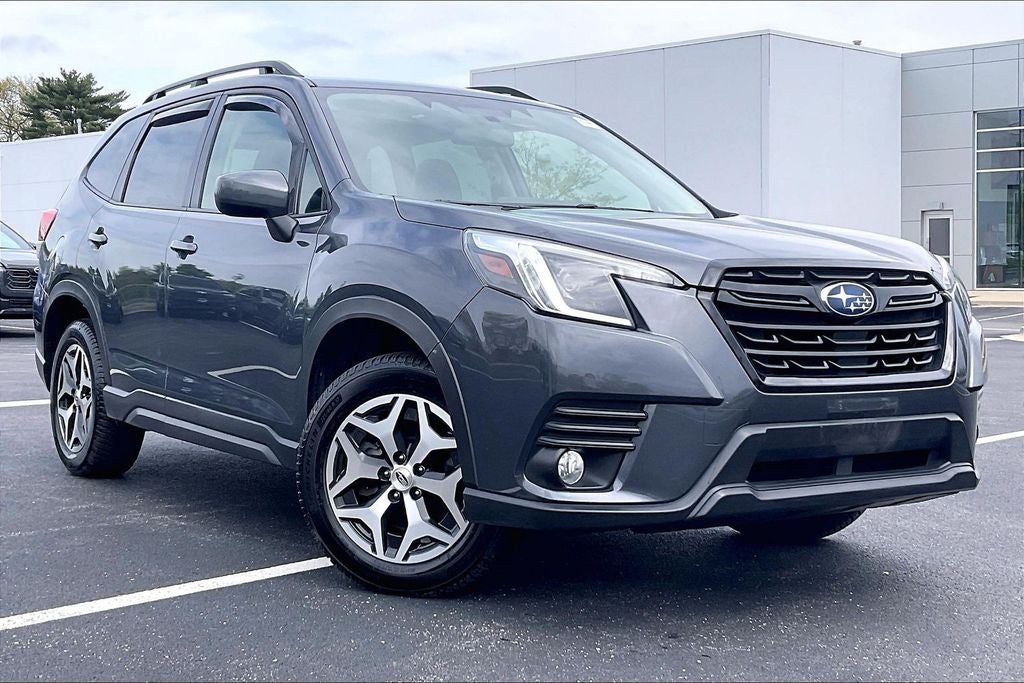2022 Subaru Forester Premium