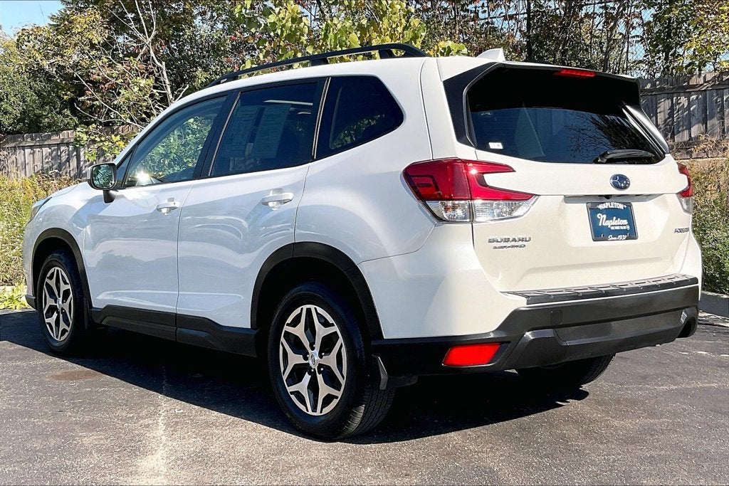 2023 Subaru Forester Premium