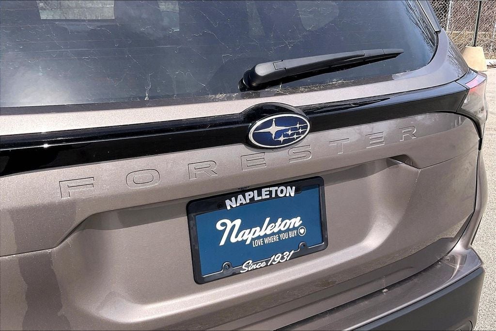 2025 Subaru Forester Premium