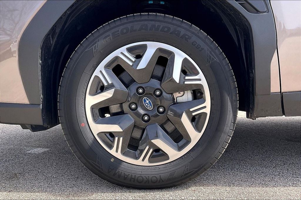 2025 Subaru Forester Premium