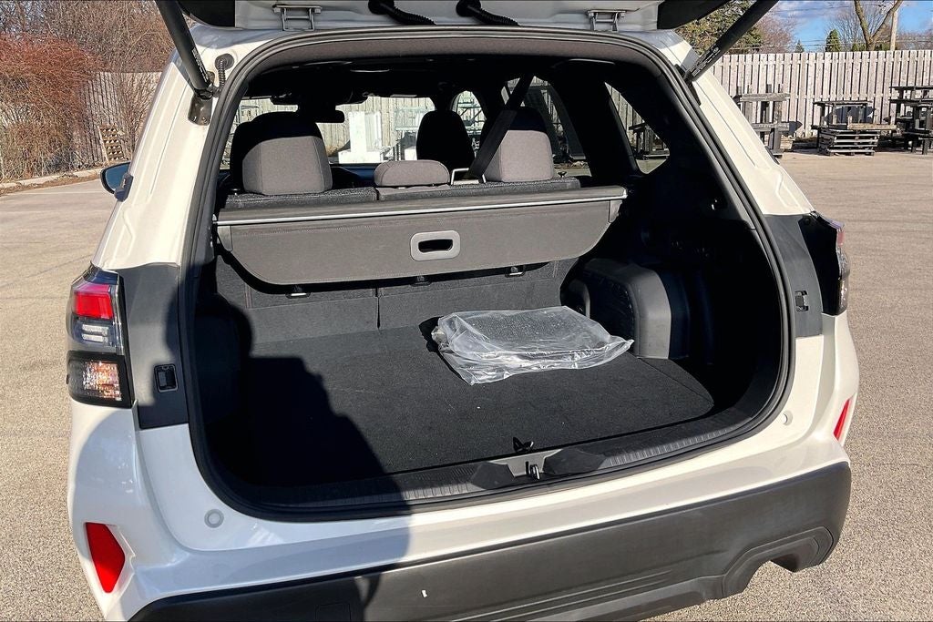 2025 Subaru Forester Premium