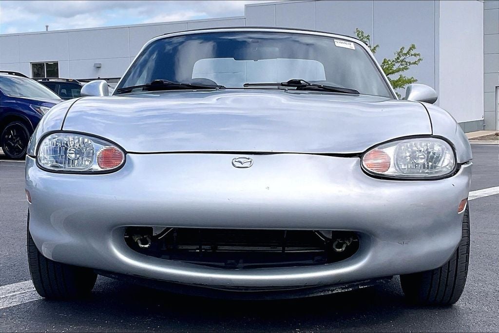 1999 Mazda Mazda Miata Base