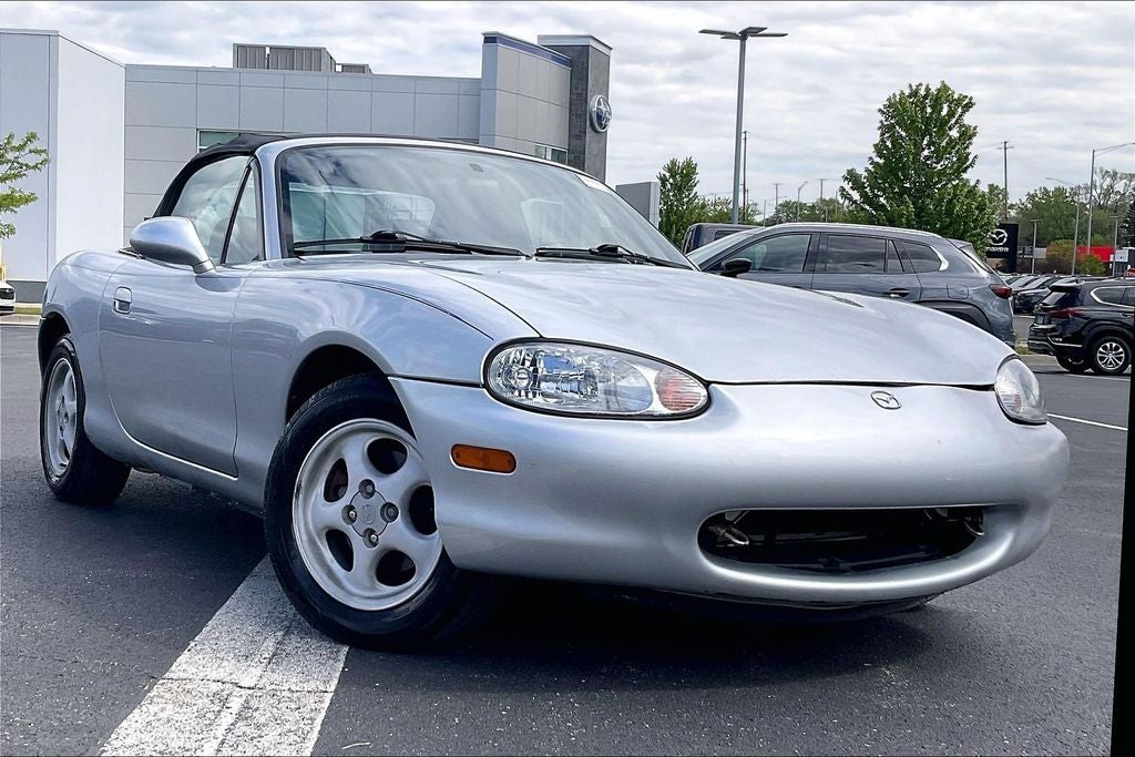 1999 Mazda Mazda Miata Base