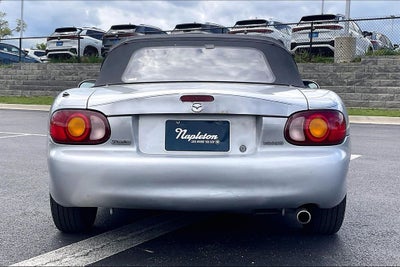 1999 Mazda Mazda Miata Base