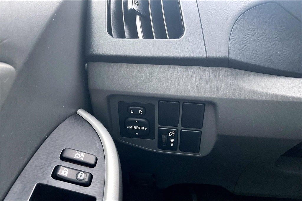 2011 Toyota Prius One