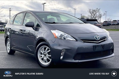 2014 Toyota Prius v Two