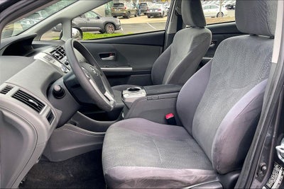 2014 Toyota Prius v Two