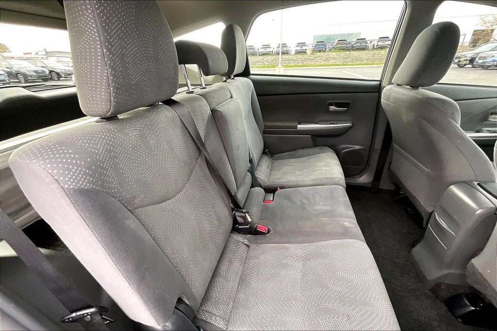 2014 Toyota Prius v Two