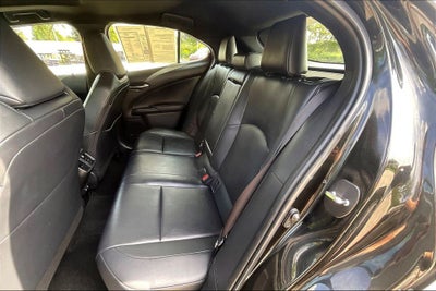 2020 Lexus UX 250h Base