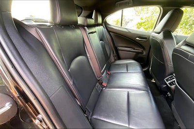 2020 Lexus UX 250h Base