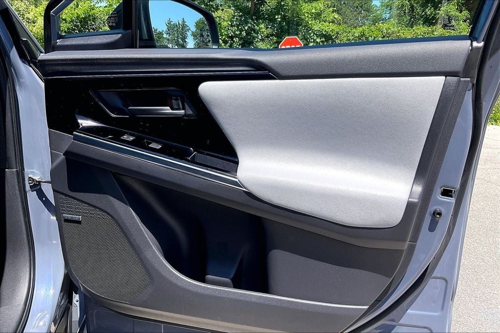 2023 Subaru Solterra Limited
