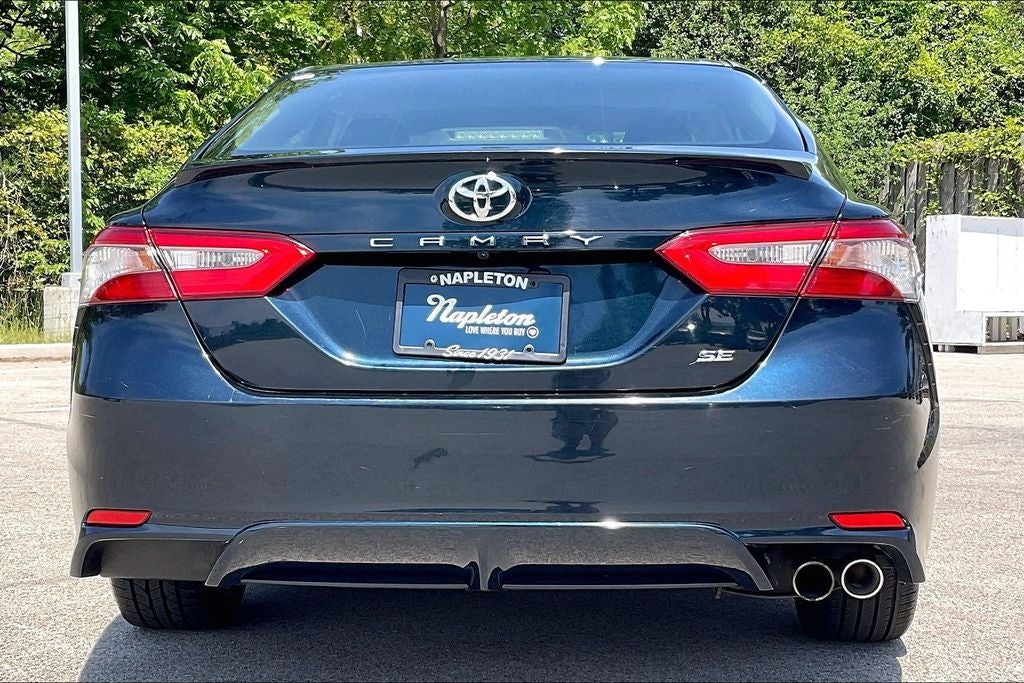 2018 Toyota Camry SE