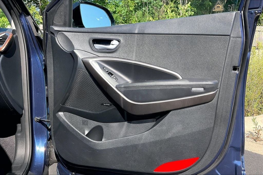 2017 Hyundai Santa Fe Limited Ultimate