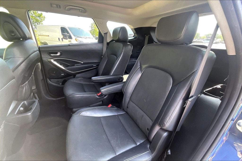 2017 Hyundai Santa Fe Limited Ultimate
