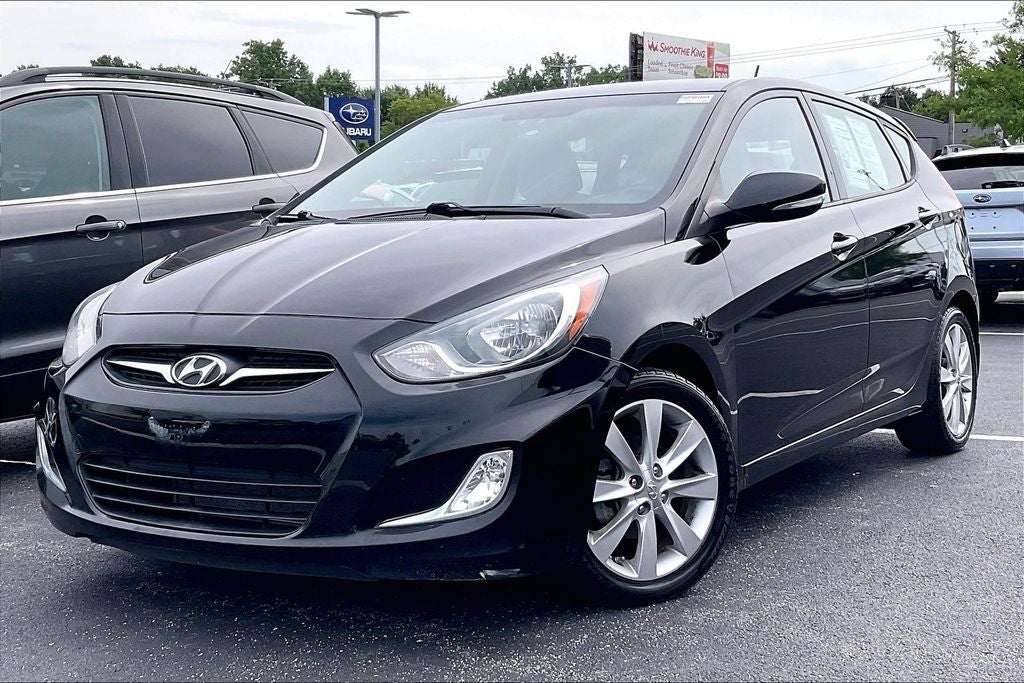 2013 Hyundai Accent SE