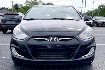 2013 Hyundai Accent SE