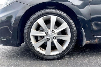 2013 Hyundai Accent SE
