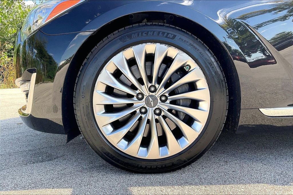 2018 Genesis G90 3.3T Premium