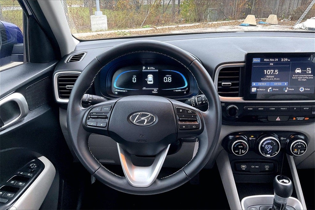 2023 Hyundai Venue SEL