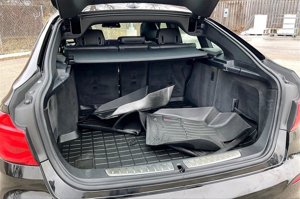 2018 BMW 3 Series 330 Gran Turismo i xDrive