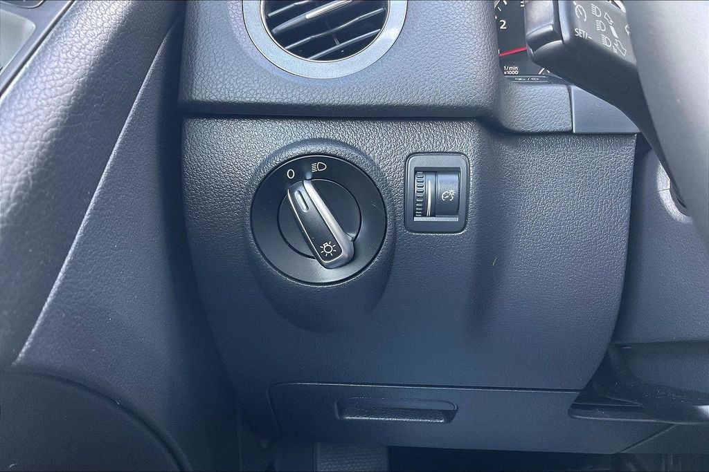 2013 Volkswagen Tiguan S 4Motion