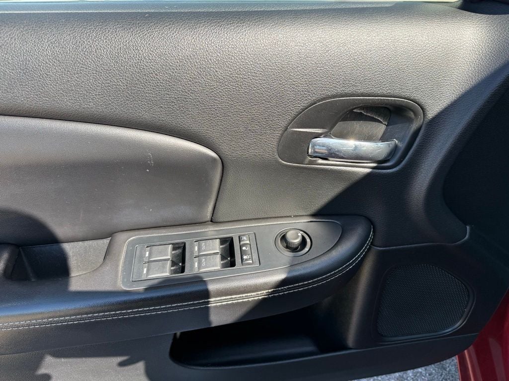 2013 Chrysler 200 Limited