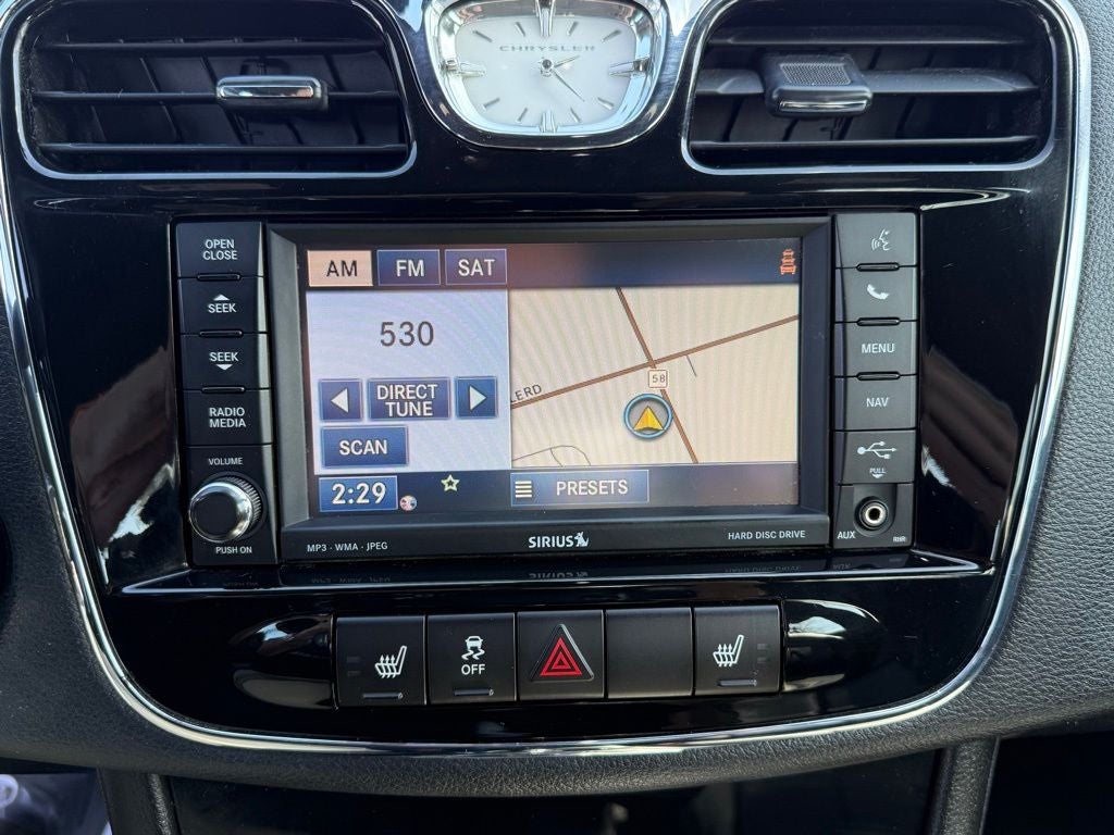 2013 Chrysler 200 Limited