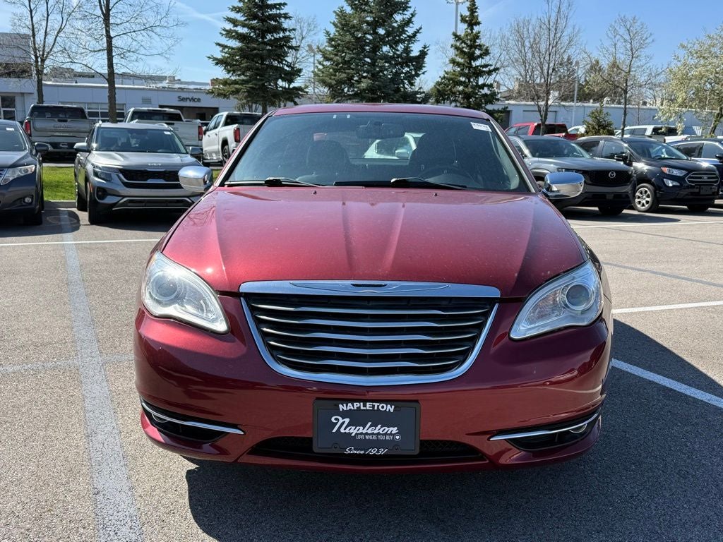 2013 Chrysler 200 Limited