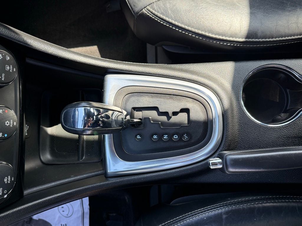 2013 Chrysler 200 Limited