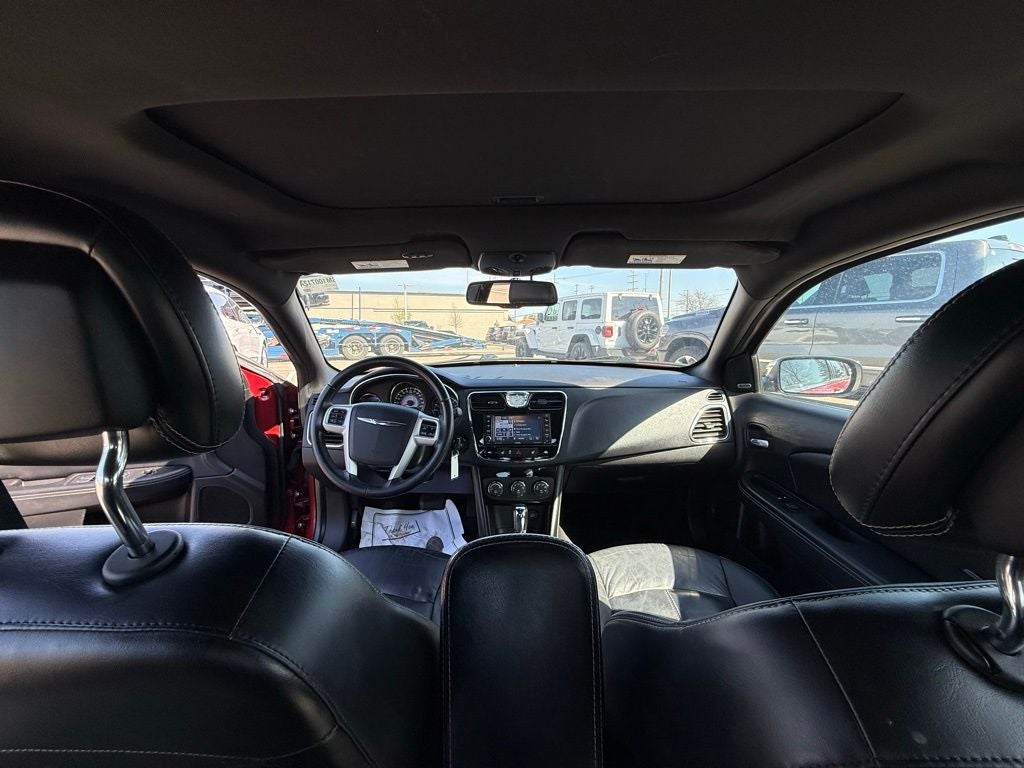 2013 Chrysler 200 Limited