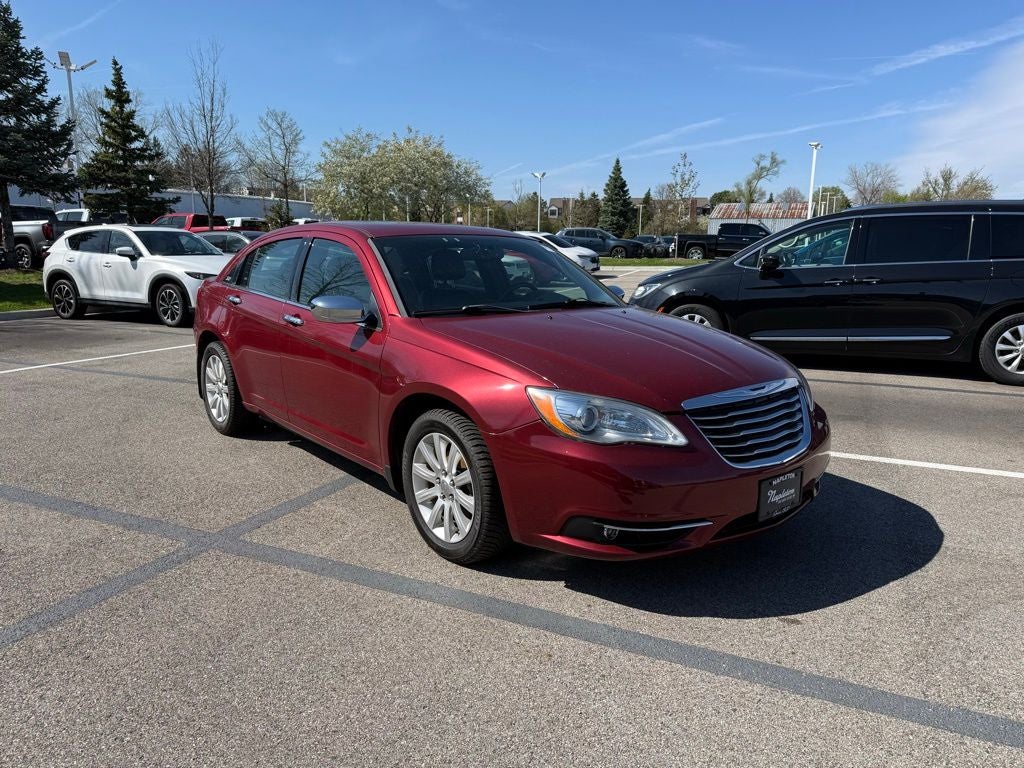 2013 Chrysler 200 Limited