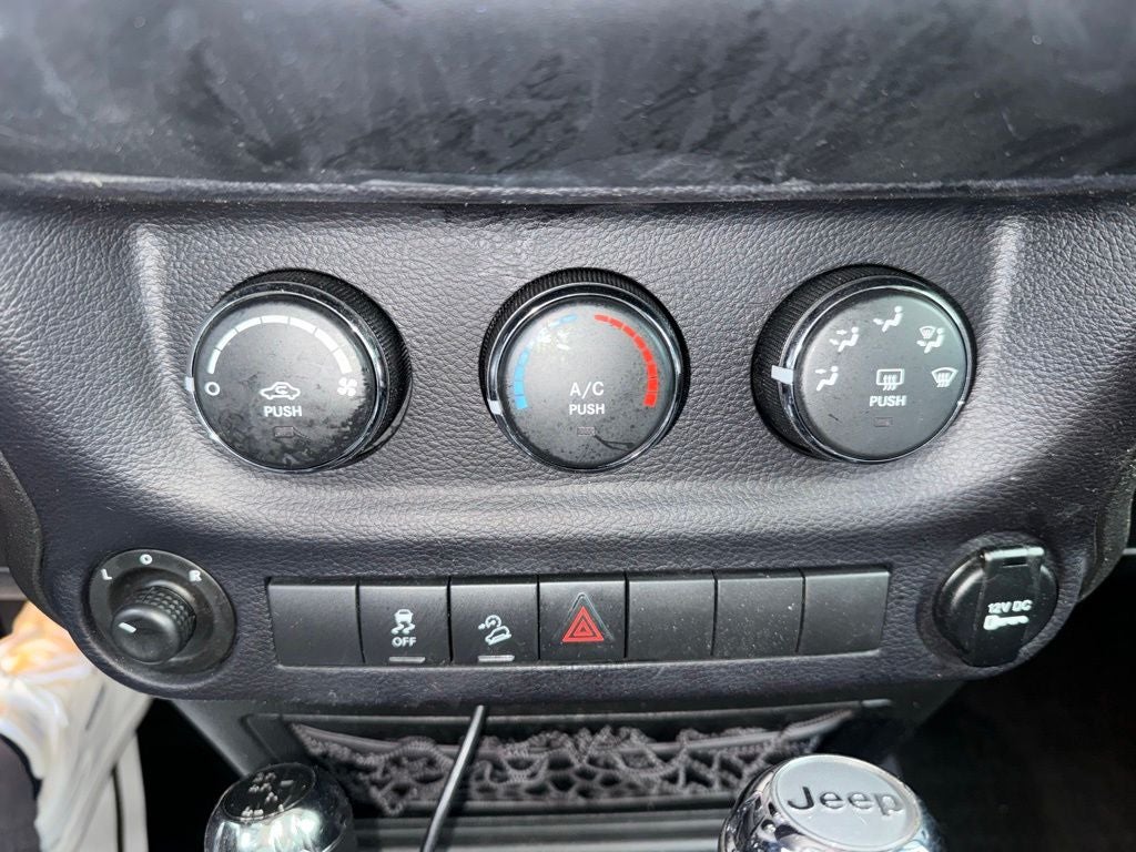 2014 Jeep Wrangler Unlimited Sport