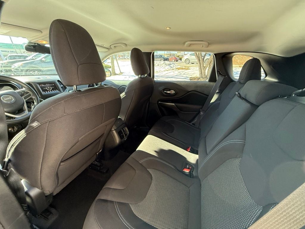 2019 Jeep Cherokee Latitude