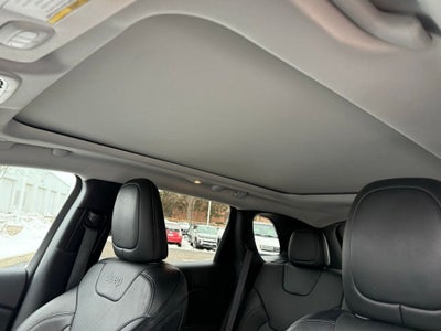 2022 Jeep Cherokee Latitude Lux