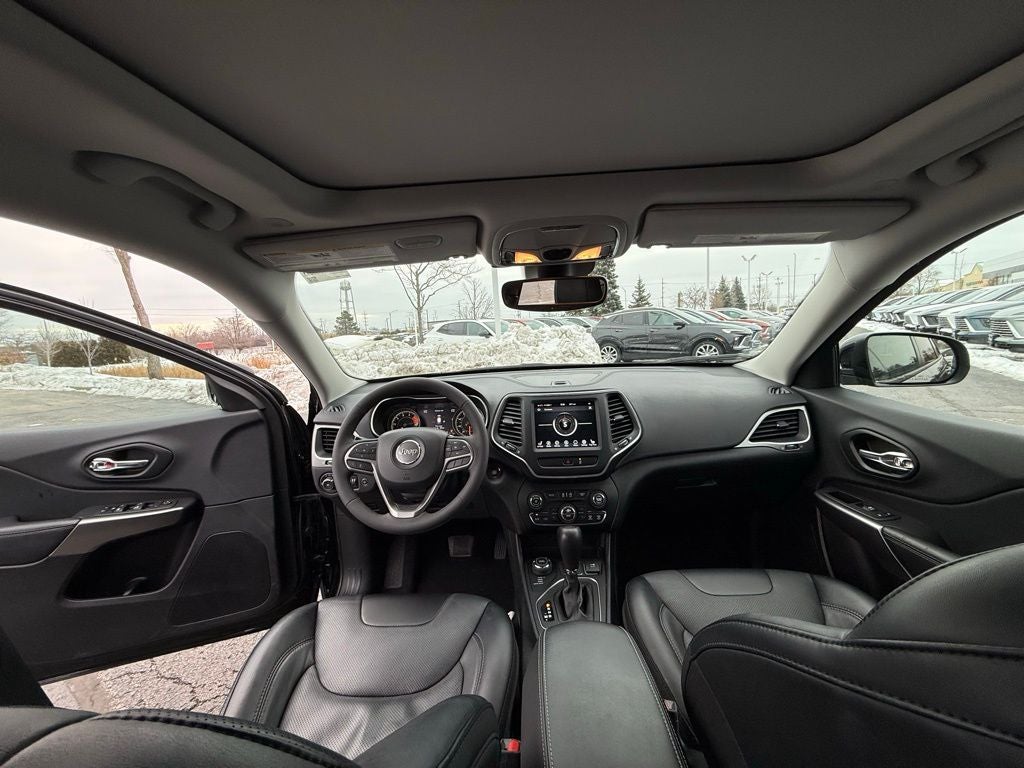 2022 Jeep Cherokee Latitude Lux