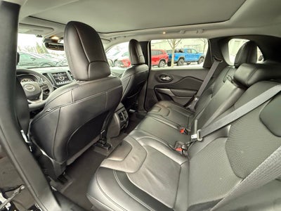 2022 Jeep Cherokee Latitude Lux