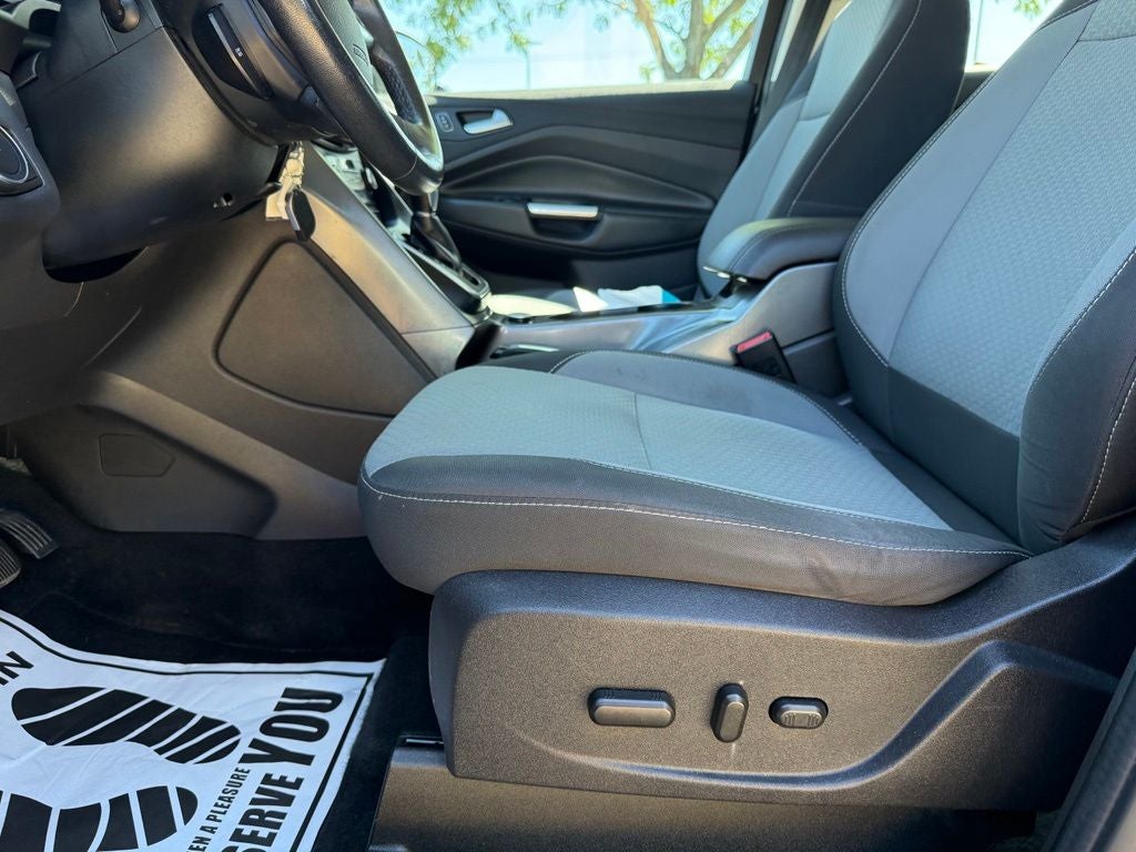 2017 Ford C-Max Energi SE