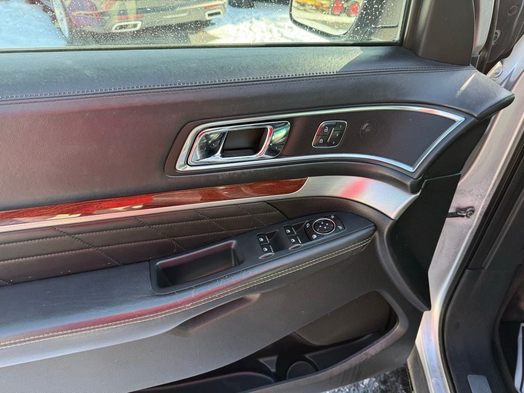 2016 Ford Explorer Platinum