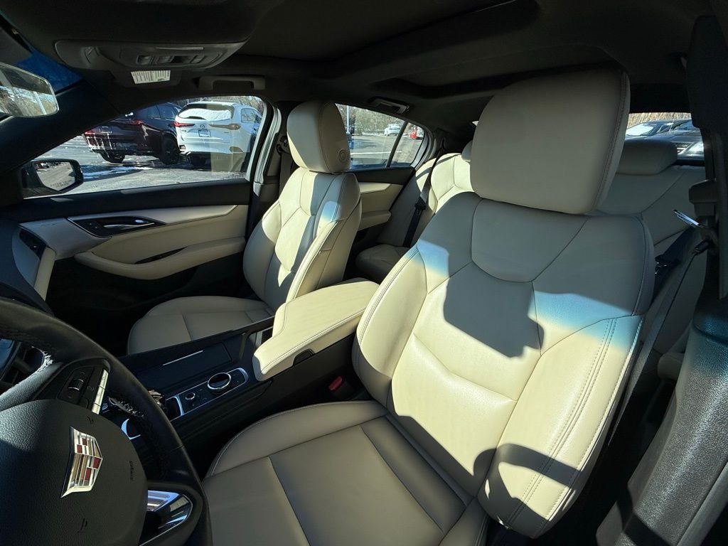 2023 Cadillac CT5 Premium Luxury