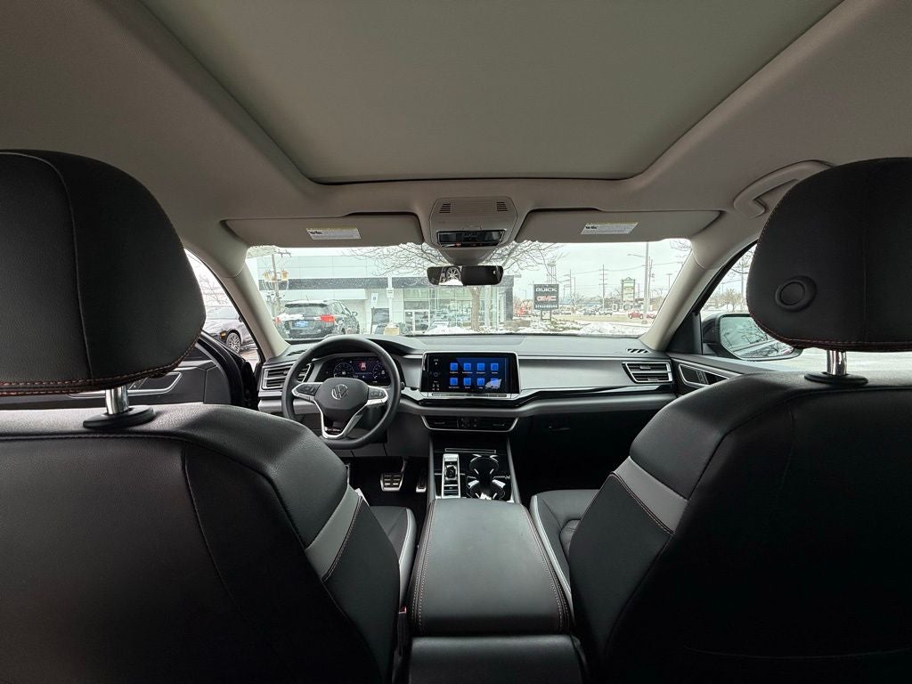 2024 Volkswagen Atlas 2.0T Peak Edition SE w/Technology