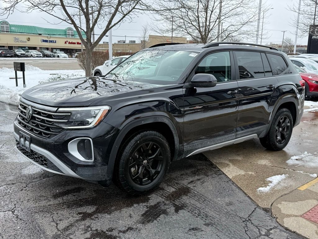 2024 Volkswagen Atlas 2.0T Peak Edition SE w/Technology