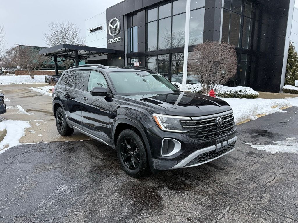 2024 Volkswagen Atlas 2.0T Peak Edition SE w/Technology