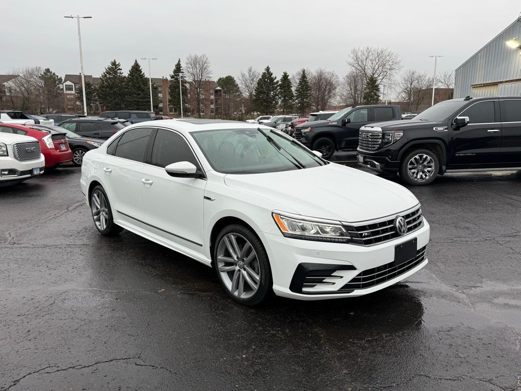 2019 Volkswagen Passat 2.0T SE R-Line