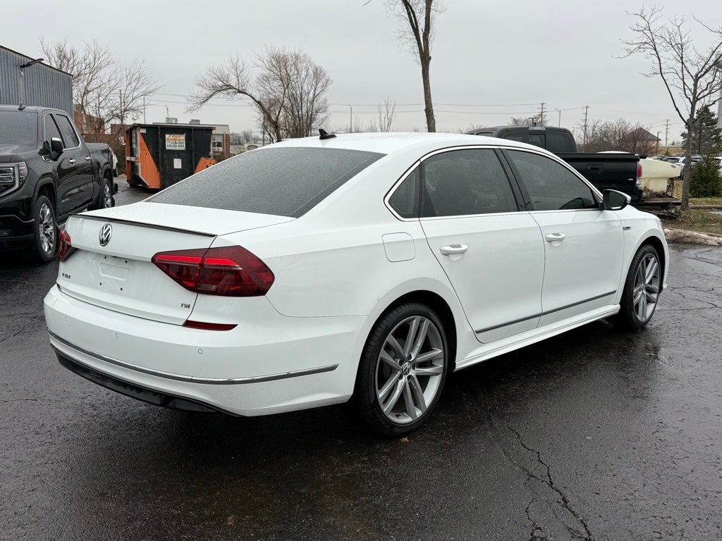 2019 Volkswagen Passat 2.0T SE R-Line